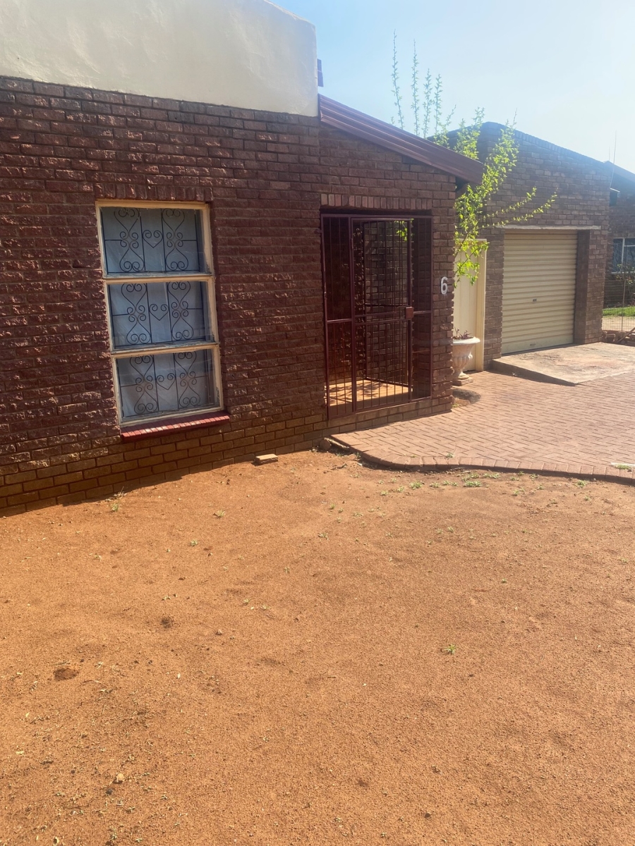 3 Bedroom Property for Sale in Kuruman Northern Cape